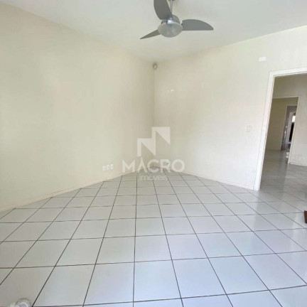 Imagem Casa com 3 Quartos à Venda, 198 m² em Centro - Jaraguá Do Sul Imagem Casa com 3 Quartos à Venda, 198 m² em Centro - Jaraguá Do Sul