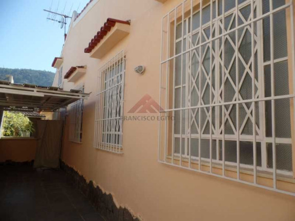 Imagem Casa com 3 Quartos à Venda, 198 m² em São Francisco - Niterói Imagem Casa com 3 Quartos à Venda, 198 m² em São Francisco - Niterói