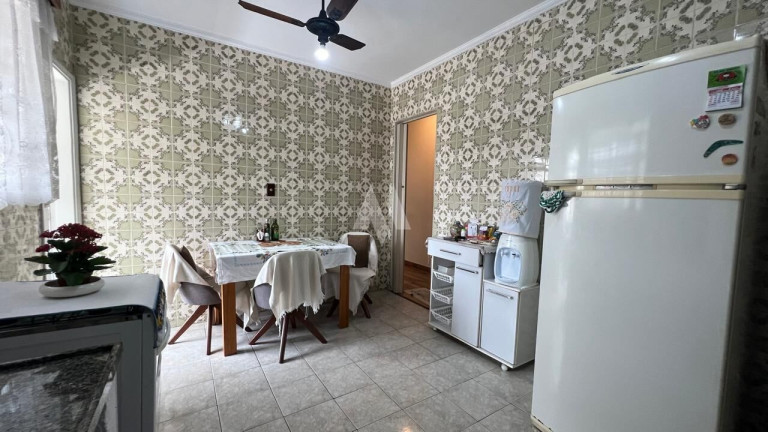 Imagem Apartamento com 3 Quartos à Venda, 130 m² em Embaré - Santos