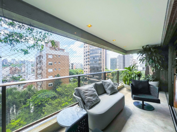 Imagem Apartamento com 3 Quartos à Venda, 261 m² em Petrópolis - Porto Alegre Imagem Apartamento com 3 Quartos à Venda, 261 m² em Petrópolis - Porto Alegre