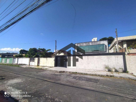 Casa com 4 Quartos à Venda, 321 m² em Campo Grande - Recife