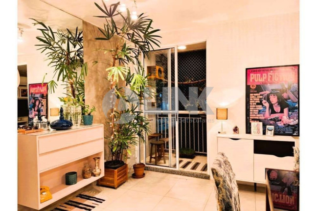 Apartamento com 3 Quartos à Venda, 64 m² em Cristal - Porto Alegre