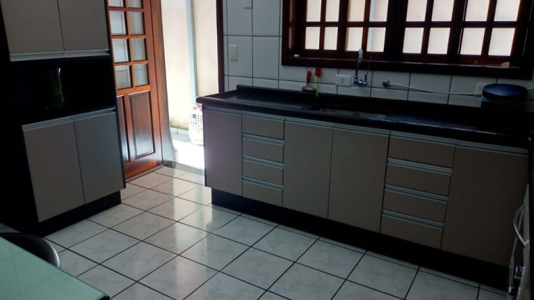 Imagem Sobrado com 3 Quartos à Venda, 112 m² em Cidade Edson - Suzano Imagem Sobrado com 3 Quartos à Venda, 112 m² em Cidade Edson - Suzano