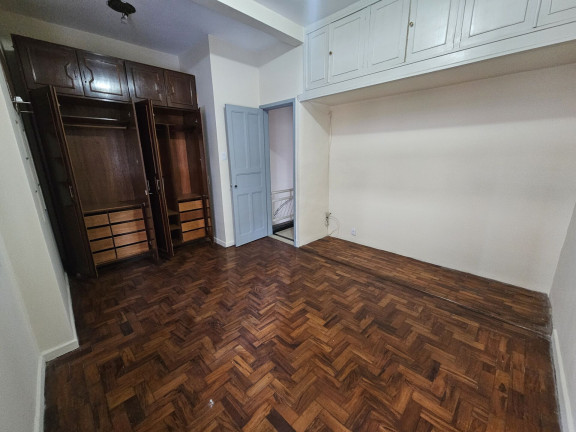 Imagem Casa com 3 Quartos à Venda, 200 m² em Embaré - Santos