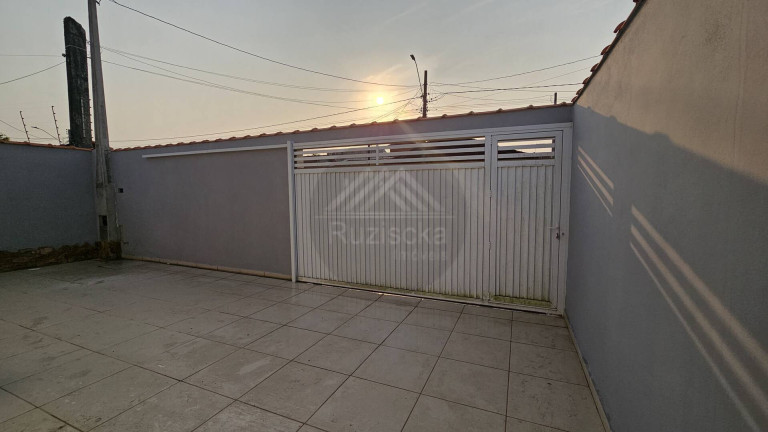 Imagem Casa com 3 Quartos à Venda, 260 m² em Balneario Gaivotas - Itanhaém Imagem Casa com 3 Quartos à Venda, 260 m² em Balneario Gaivotas - Itanhaém