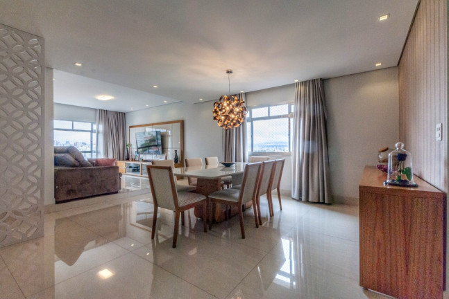 Imagem Apartamento com 3 Quartos à Venda, 165 m² em Aclimação - São Paulo Imagem Apartamento com 3 Quartos à Venda, 165 m² em Aclimação - São Paulo