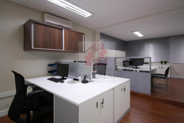 Imagem Sala Comercial à Venda, 105 m² em Rio Branco - Porto Alegre Imagem Sala Comercial à Venda, 105 m² em Rio Branco - Porto Alegre