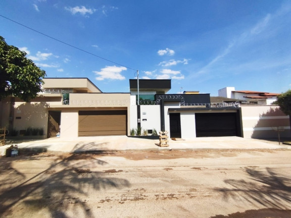 Imagem Casa com 3 Quartos à Venda, 300 m² em Residencial Porto Seguro - Goiânia