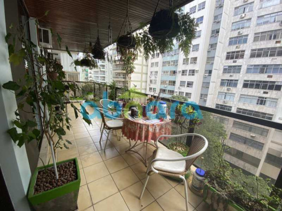 Imagem Apartamento com 3 Quartos à Venda, 160 m² em Copacabana - Rio De Janeiro Imagem Apartamento com 3 Quartos à Venda, 160 m² em Copacabana - Rio De Janeiro