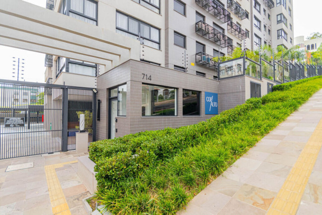 Imagem Cobertura com 3 Quartos à Venda, 182 m² em Menino Deus - Porto Alegre Imagem Cobertura com 3 Quartos à Venda, 182 m² em Menino Deus - Porto Alegre