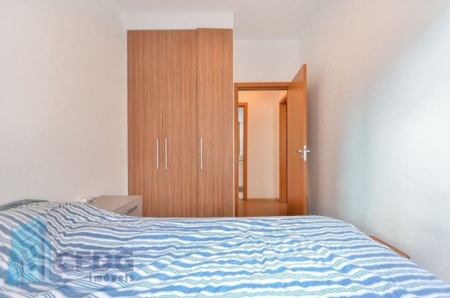 Imagem Apartamento com 2 Quartos à Venda, 60 m² em Bigorrilho - Curitiba