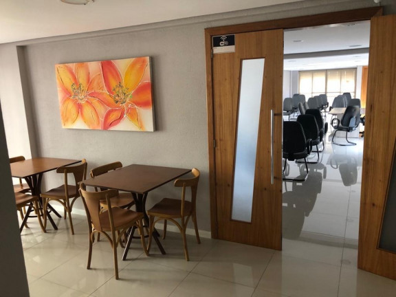 Imagem Sala Comercial à Venda, 43 m² em Menino Deus - Porto Alegre Imagem Sala Comercial à Venda, 43 m² em Menino Deus - Porto Alegre