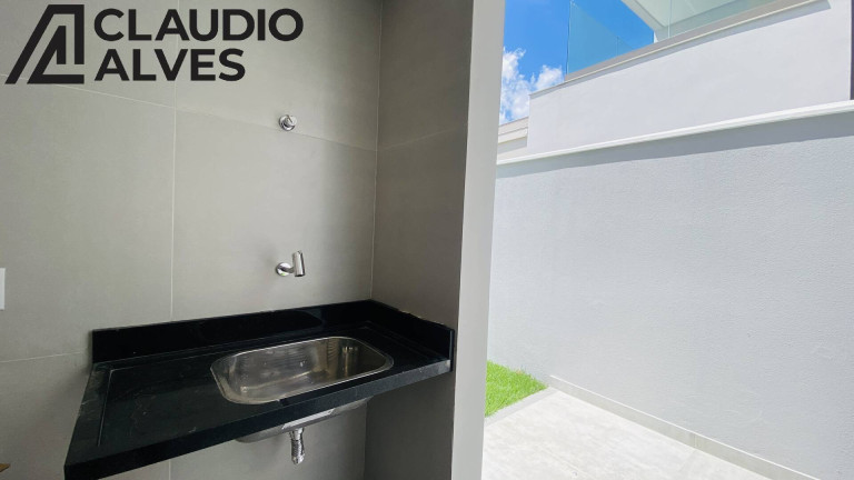 Imagem Casa de Condomínio com 4 Quartos à Venda, 225 m² em Papagaio - Feira De Santana