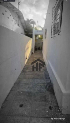 Imagem Casa com 3 Quartos à Venda, 427 m² em Hipódromo - Recife