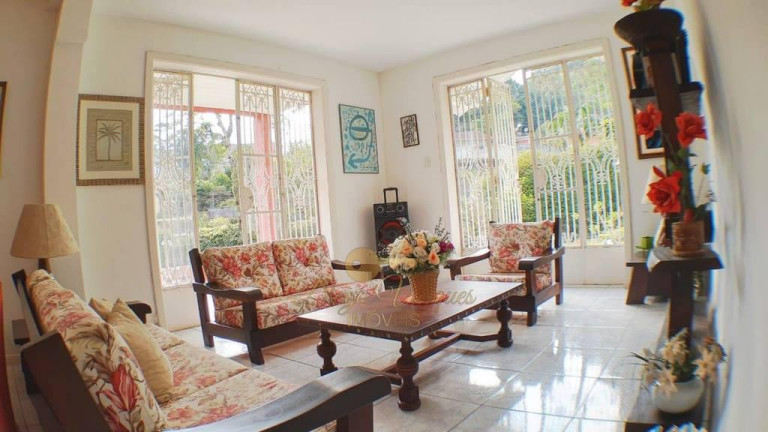 Imagem Casa com 10 Quartos à Venda, 1.570 m² em Carlos Guinle - Teresópolis