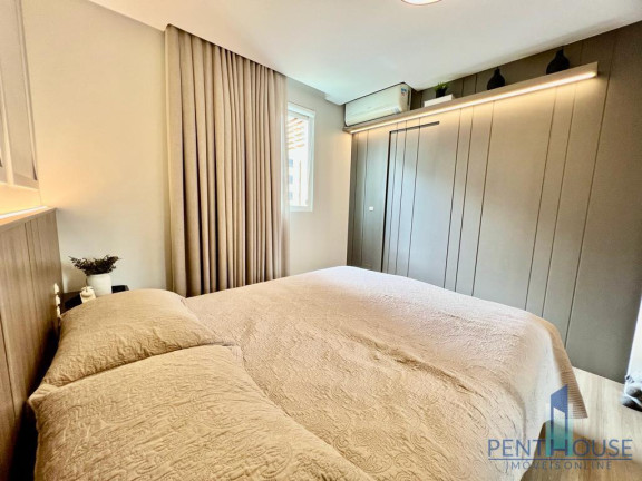 Imagem Apartamento com 3 Quartos à Venda, 120 m² em Centro - Balneário Camboriú Imagem Apartamento com 3 Quartos à Venda, 120 m² em Centro - Balneário Camboriú