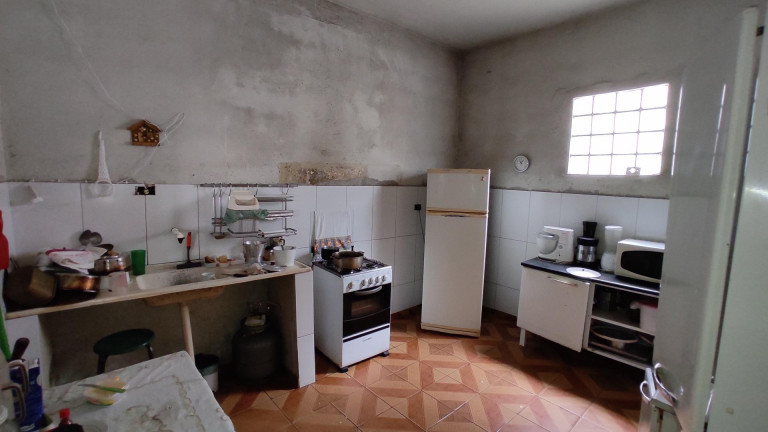 Imagem Casa com 3 Quartos à Venda, 210 m² em Veneza - Ribeirão Das Neves