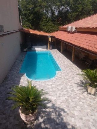 Casa de Condomínio com 4 Quartos à Venda, 250 m² em Campo Grande - Rio De Janeiro