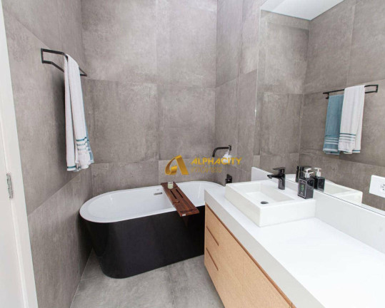Imagem Casa com 4 Quartos à Venda, 400 m² em Tamboré - Santana De Parnaíba Imagem Casa com 4 Quartos à Venda, 400 m² em Tamboré - Santana De Parnaíba