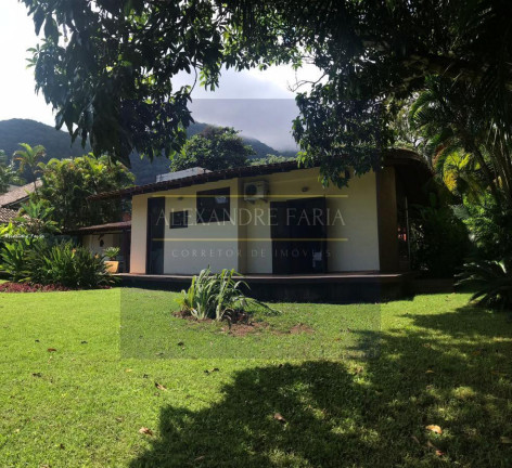 Casa com 5 Quartos à Venda, 230 m² em Toque Toque Pequeno - São Sebastião