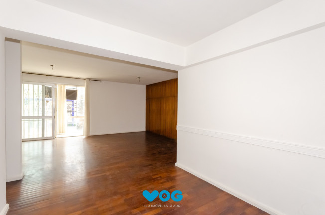 Imagem Imóvel com 3 Quartos à Venda, 146 m² em Rio Branco - Porto Alegre Imagem Imóvel com 3 Quartos à Venda, 146 m² em Rio Branco - Porto Alegre