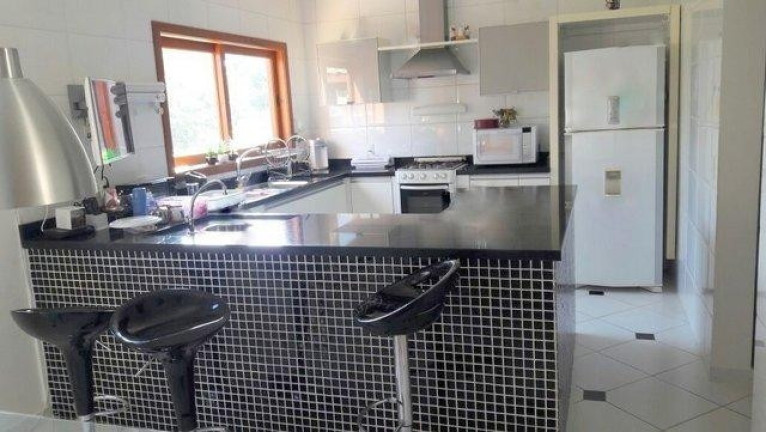 Imagem Casa com 4 Quartos à Venda, 420 m² em Pousada Dos Bandeirantes - Carapicuíba