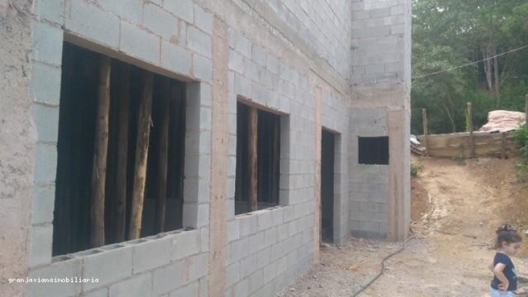 Imagem Casa à Venda, em Clube Dos Oficias - Ibiúna Imagem Casa à Venda, em Clube Dos Oficias - Ibiúna
