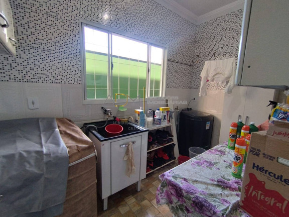 Imagem Casa com 4 Quartos à Venda, 330 m² em Jardim Iolanda - Botucatu
