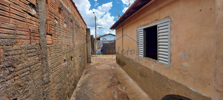 Casa com 2 Quartos à Venda, 199 m² em Jardim São Lucas - Pirassununga