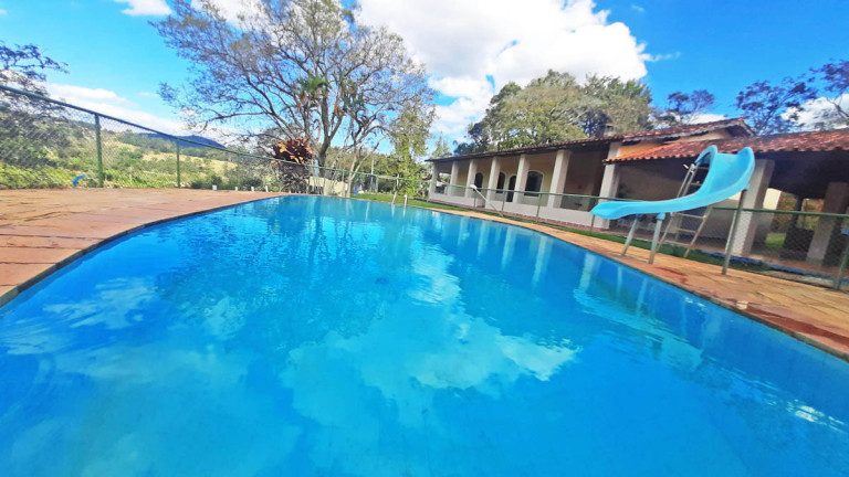 Chácara com 10 Quartos à Venda, 186.000 m² em Agudo Dos Frias - Bragança Paulista