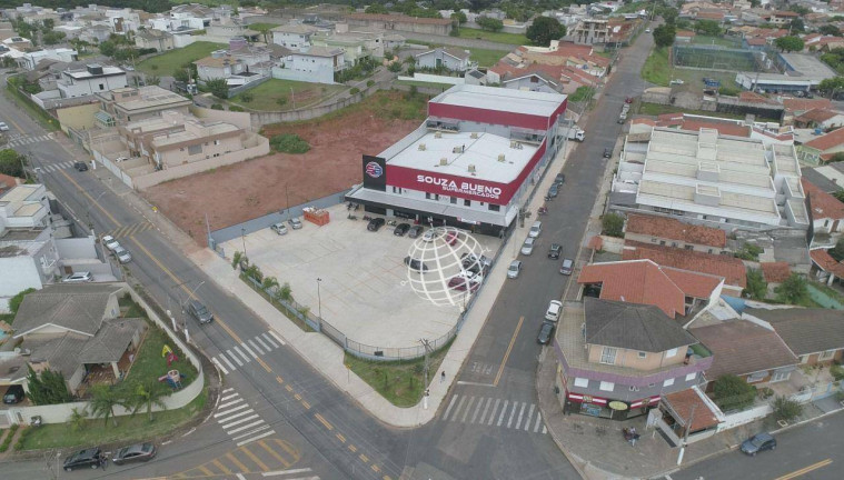 Terreno à Venda, 2.306 m² em Alvinópolis - Atibaia