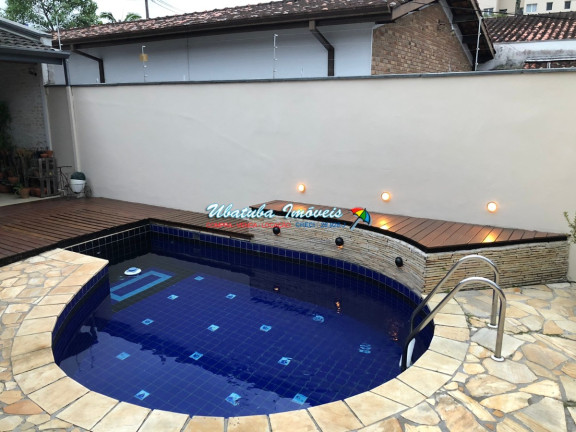 Imagem Casa com 4 Quartos à Venda, 298 m² em Centro - Ubatuba Imagem Casa com 4 Quartos à Venda, 298 m² em Centro - Ubatuba
