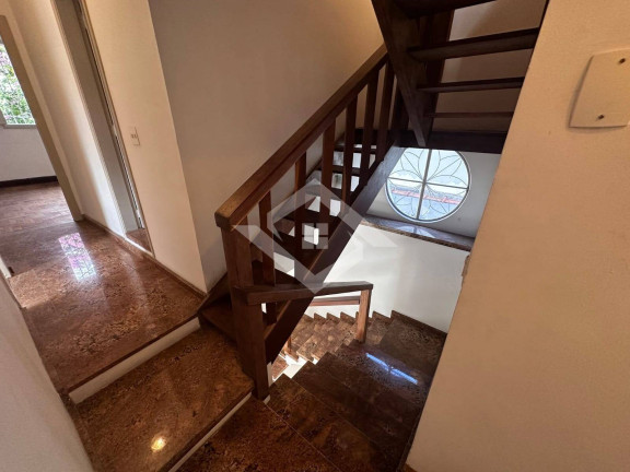 Imagem Casa com 4 Quartos à Venda, 644 m² em Saldanha Marinho - Petrópolis Imagem Casa com 4 Quartos à Venda, 644 m² em Saldanha Marinho - Petrópolis