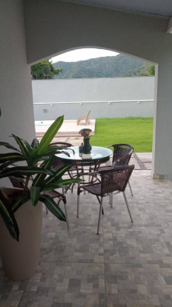 Imagem Casa com 4 Quartos à Venda, 900 m² em Jardim Carolina - Ubatuba Imagem Casa com 4 Quartos à Venda, 900 m² em Jardim Carolina - Ubatuba