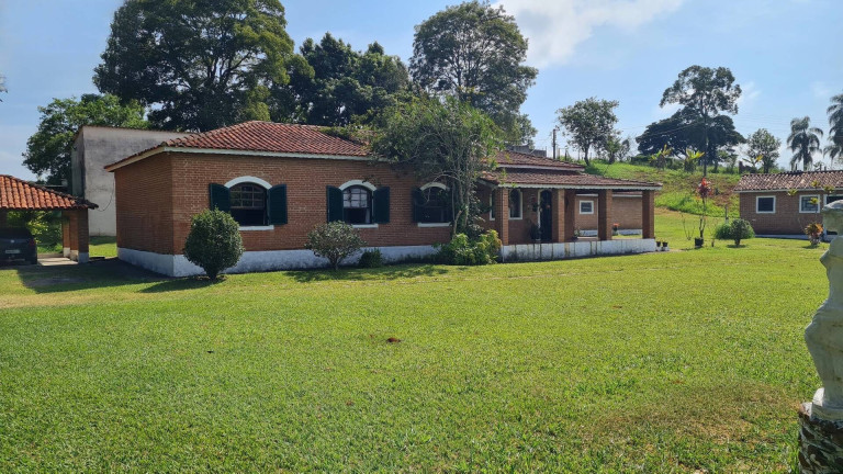 Imagem Chácara com 4 Quartos à Venda, 26.000 m² em água Comprida - Bragança Paulista