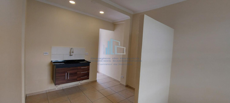 Imagem Kitnet à Venda, 21 m² em Guilhermina - Praia Grande Imagem Kitnet à Venda, 21 m² em Guilhermina - Praia Grande