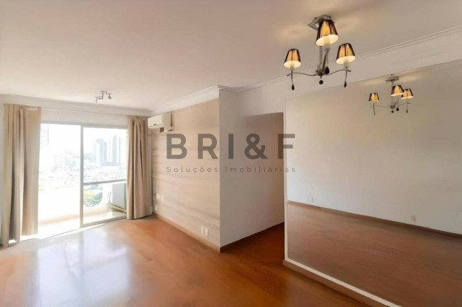 Apartamento com 2 Quartos à Venda ou Locação, 67 m² em Campo Belo - São Paulo