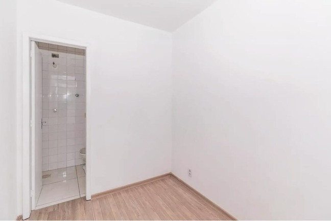 Imagem Apartamento com 2 Quartos à Venda, 69 m² em Vila Ipiranga - Porto Alegre