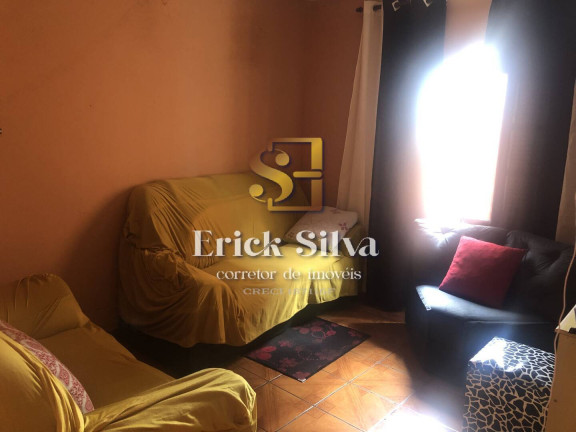 Imagem Casa com 6 Quartos à Venda, 200 m² em Padroeira - Osasco Imagem Casa com 6 Quartos à Venda, 200 m² em Padroeira - Osasco