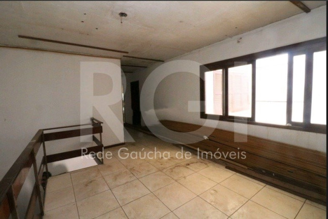 Imagem Casa com 3 Quartos à Venda, 322 m² em Centro Histórico - Porto Alegre Imagem Casa com 3 Quartos à Venda, 322 m² em Centro Histórico - Porto Alegre