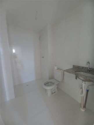 Imagem Apartamento com 2 Quartos à Venda, 75 m² em Mirim - Praia Grande