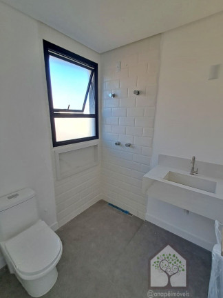 Imagem Casa com 3 Quartos à Venda, 123 m² em Campeche - Florianópolis Imagem Casa com 3 Quartos à Venda, 123 m² em Campeche - Florianópolis