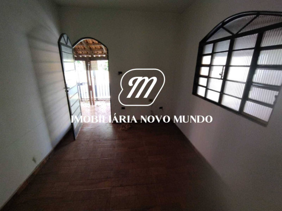 Imagem Casa com 2 Quartos à Venda, 400 m² em Umuarama - Uberlândia