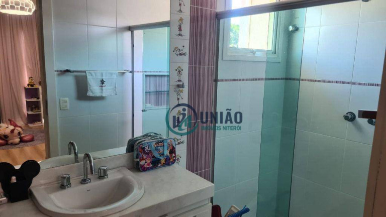 Imagem Casa com 3 Quartos à Venda, 242 m² em Camboinhas - Niterói