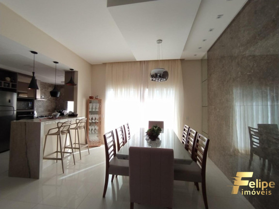 Imagem Casa com 3 Quartos à Venda, 270 m² em Nova Guarapari - Guarapari
