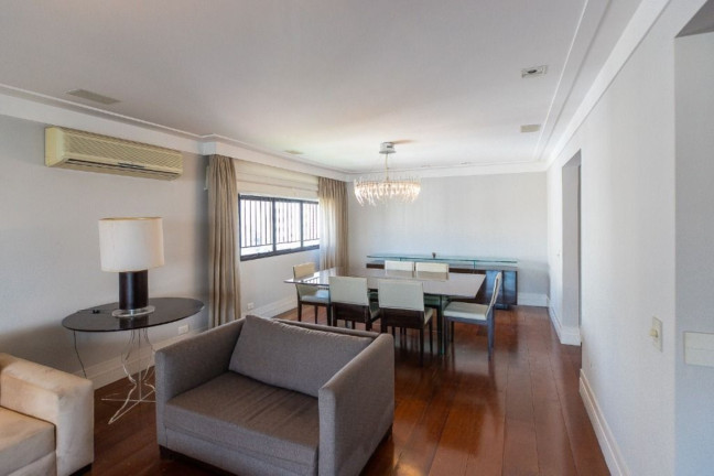 Imagem Imóvel com 3 Quartos à Venda, 230 m² em Moema - São Paulo Imagem Imóvel com 3 Quartos à Venda, 230 m² em Moema - São Paulo
