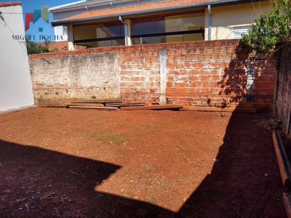 Imagem Casa com 2 Quartos para Alugar, 110 m² em Vila Juca Menezes - Tatuí