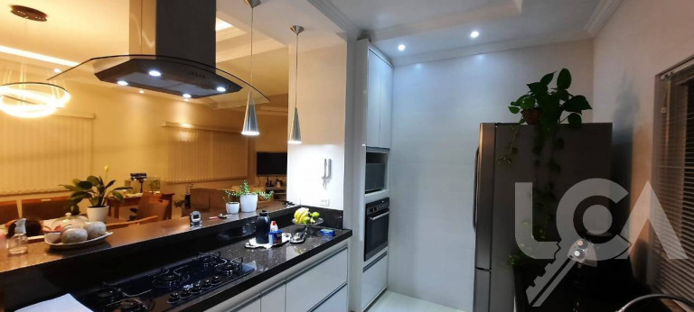 Imagem Casa com 4 Quartos à Venda, 360 m² em Jardim Britânia - Caraguatatuba Imagem Casa com 4 Quartos à Venda, 360 m² em Jardim Britânia - Caraguatatuba