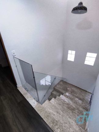 Imagem Sobrado com 3 Quartos à Venda, 210 m² em Cézar De Souza - Mogi Das Cruzes
