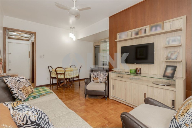 Imagem Apartamento com 3 Quartos à Venda, 95 m² em Centro Histórico - Porto Alegre Imagem Apartamento com 3 Quartos à Venda, 95 m² em Centro Histórico - Porto Alegre